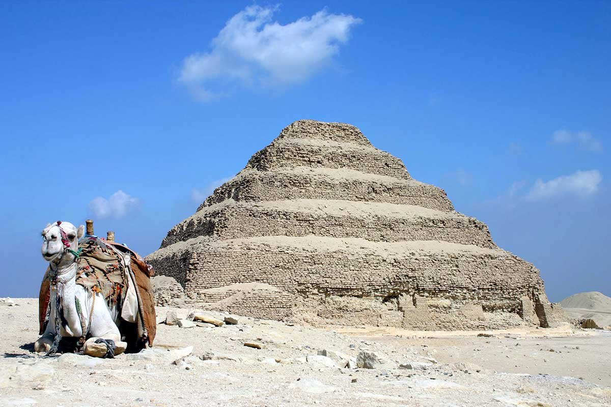 attractions-gallery-saqqara-pyramid-2