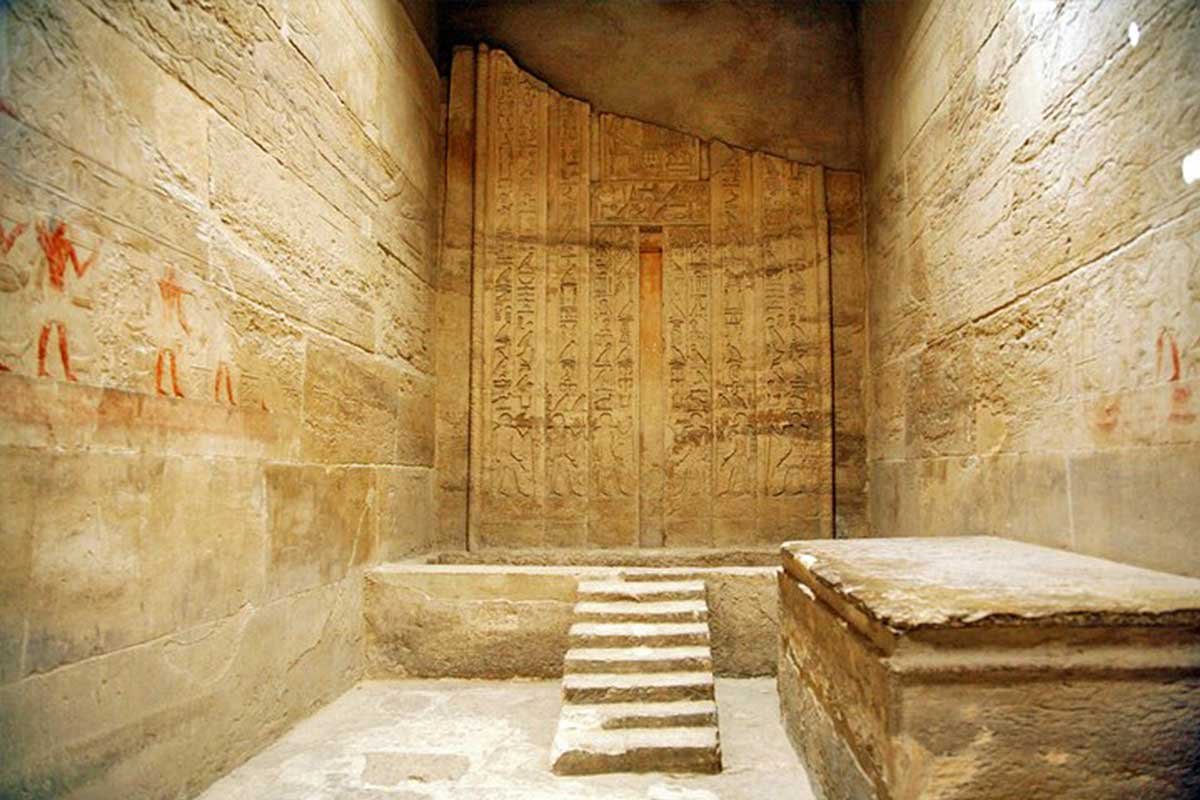 attractions-gallery-saqqara-pyramid-6