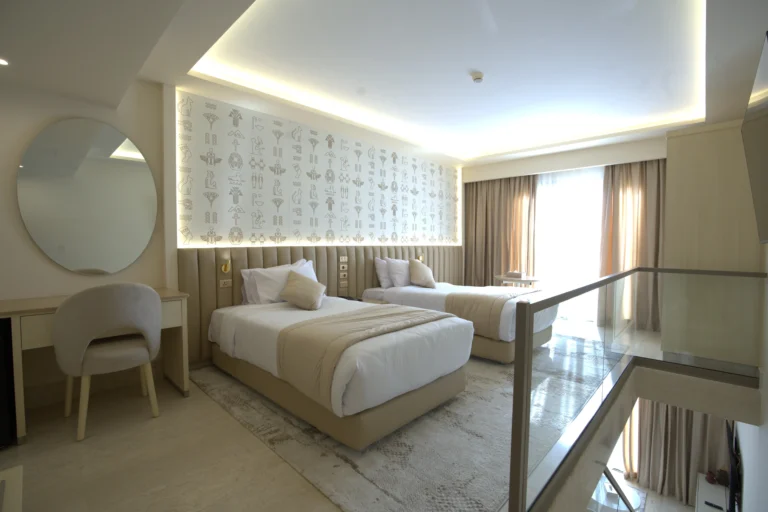 super deluxe twin suite